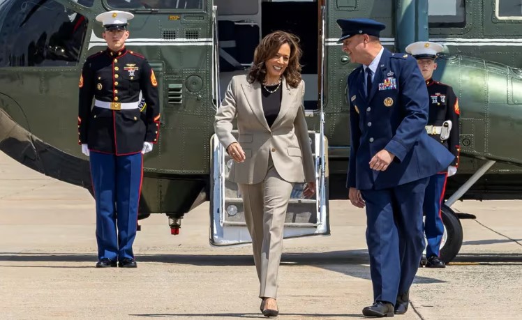 Kamala Harris buscará la presidencia de EEUU