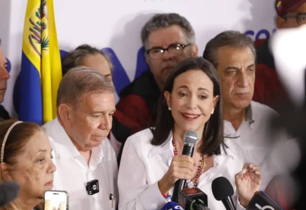 Machado a Costa Rica: Gracias, pero mi responsabilidad es luchar junto a la gente