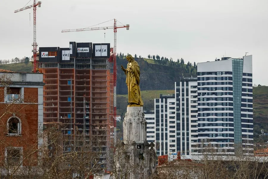 El precio de la vivienda en España alcanza su punto más alto en 15 años