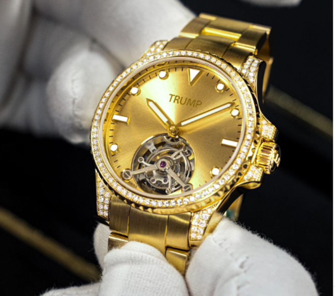 El Trump Tourbillon: Lujo presidencial por 100.000 dólares