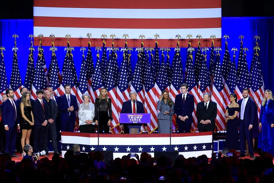 Trump regresa a la Casa Blanca: Victoria en reñidas elecciones