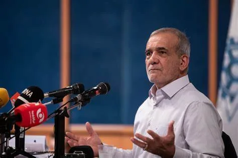 Presidente de Irán niega ser el autor intelectual del atentado a Trump
