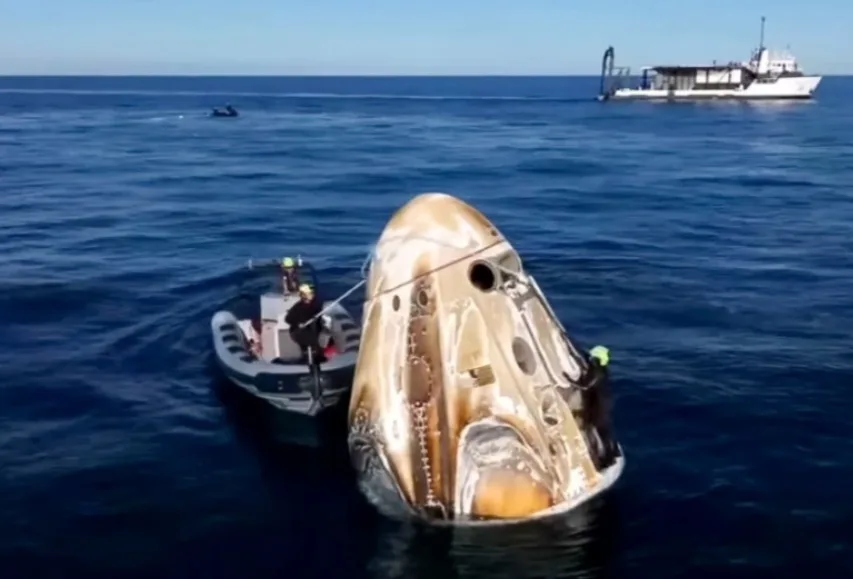 Regreso triunfal: los astronautas atrapados en el espacio vuelven a la Tierra