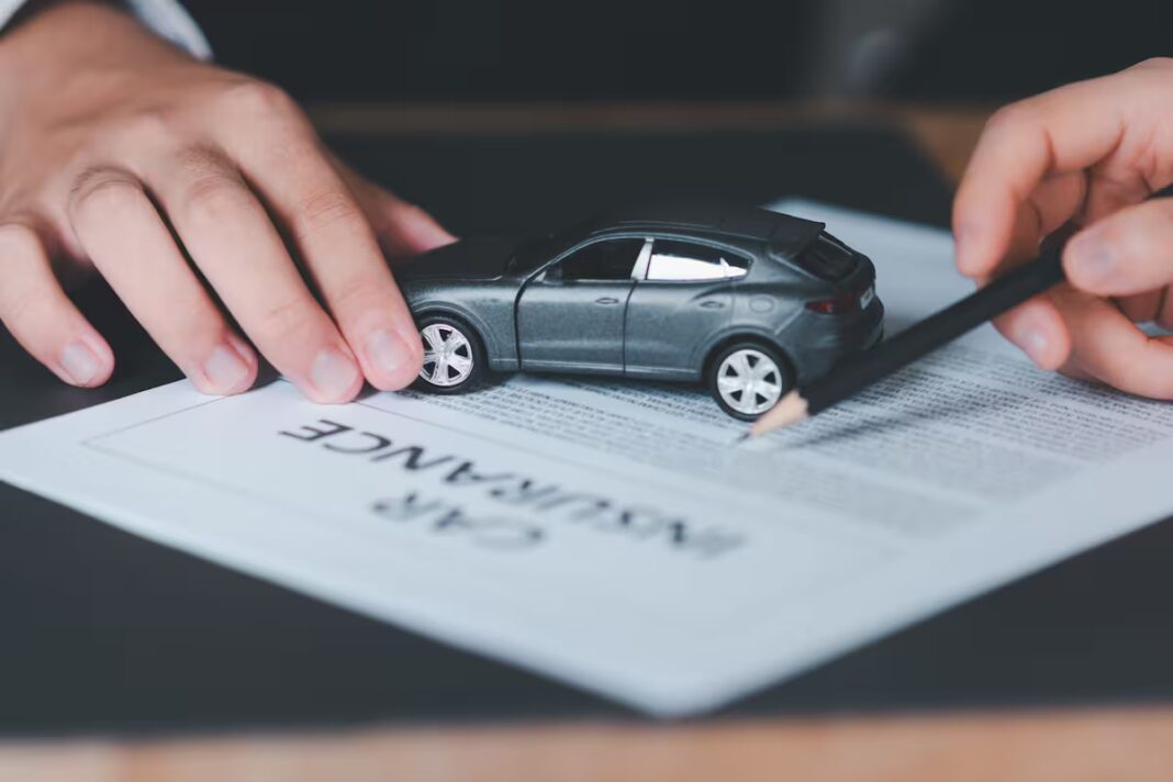 Seguros en México subirán hasta 20% en 2026 por cambios fiscales