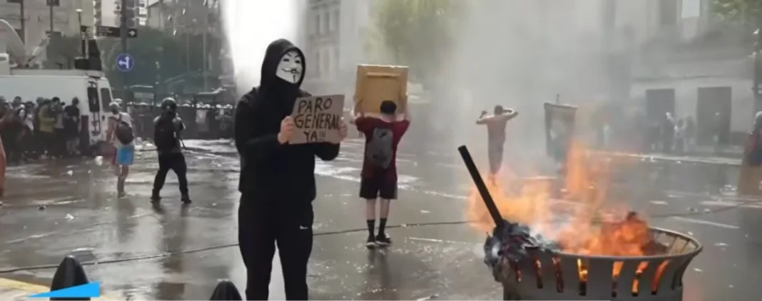 Aprueban en primera instancia la reforma laboral en Argentina