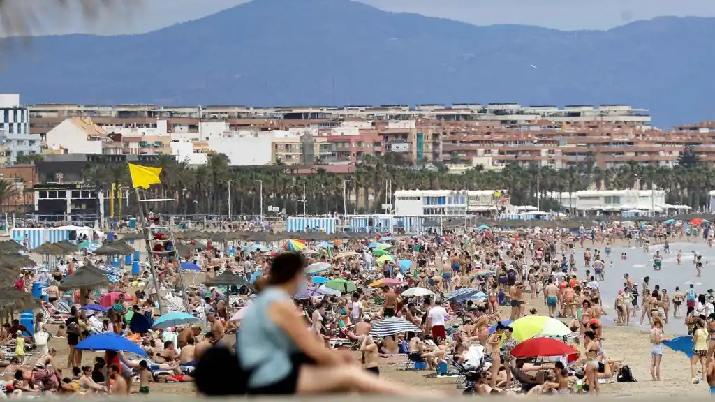 Los seguros de viaje crecieron 12% en España en Semana Santa por cambios de destinos
