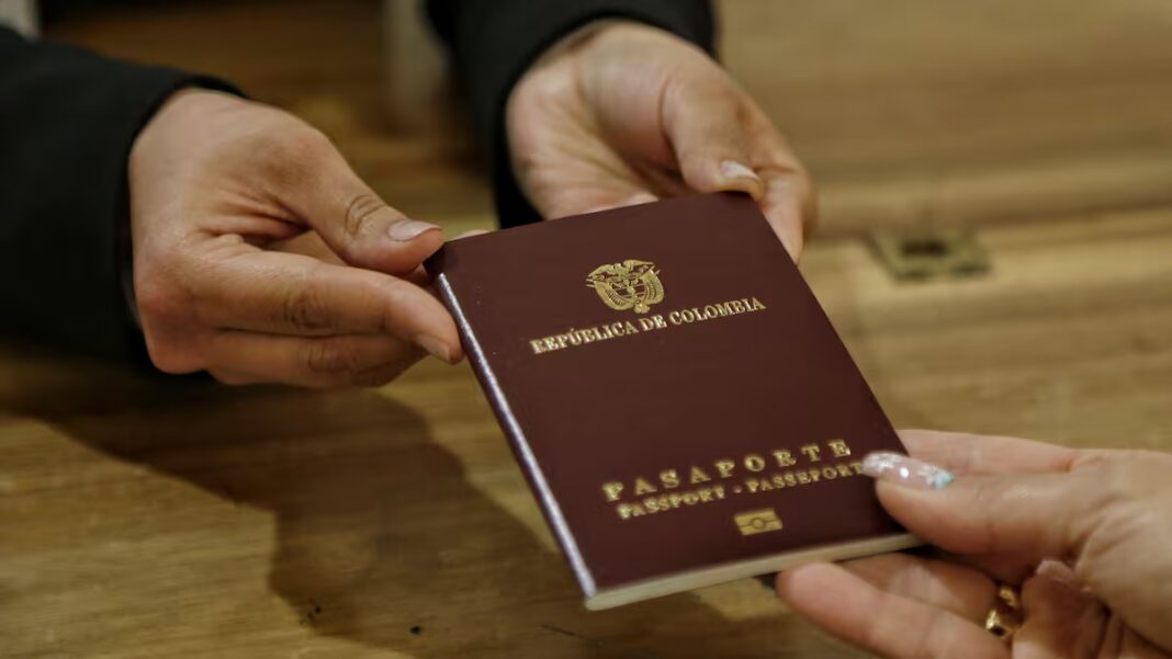 Colombia inició nuevo modelo de pasaportes sin respaldo de aseguradoras privadas