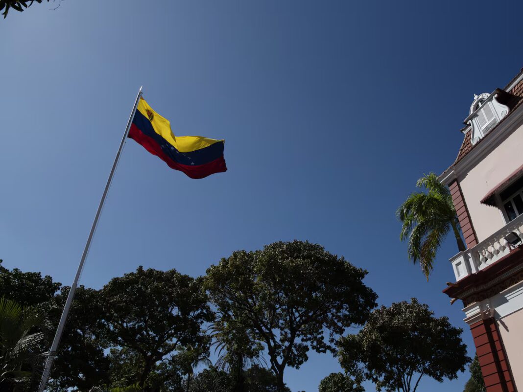 La crisis política en Colombia disparó el riesgo país y pone bajo presión el mercado de seguros
