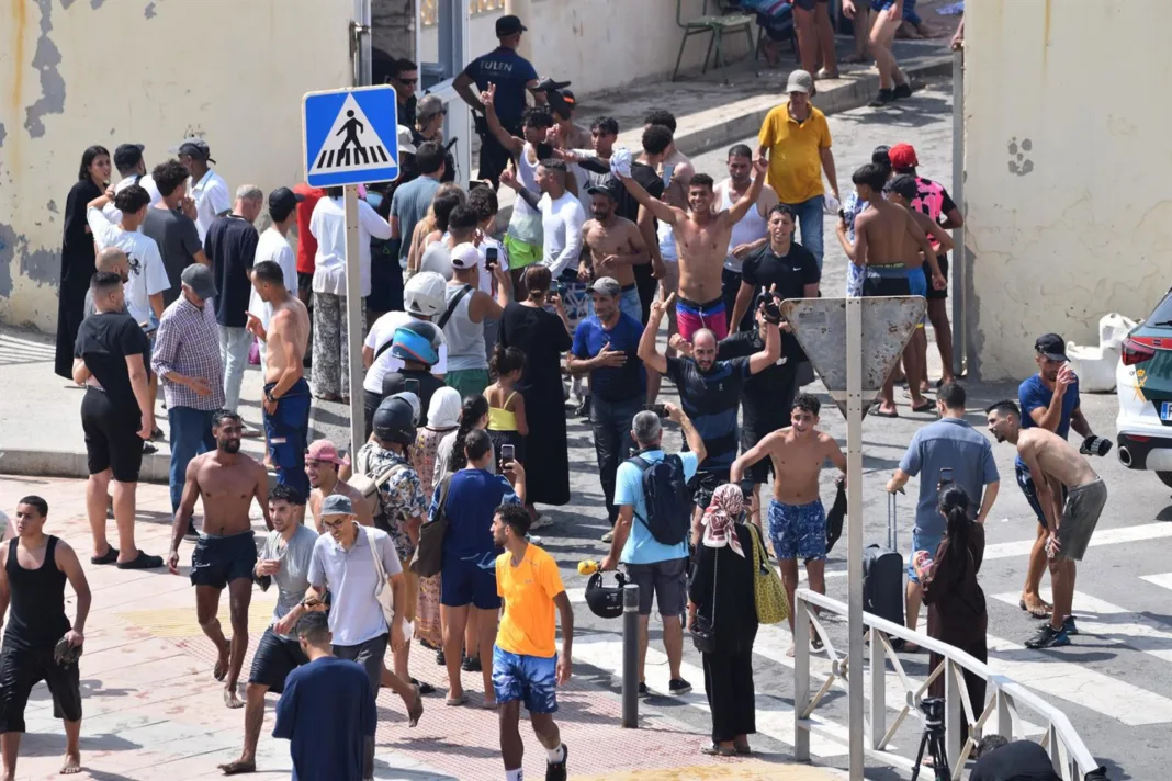Los médicos de Ceuta piden ayuda al Estado mientras el sistema sanitario colapsa