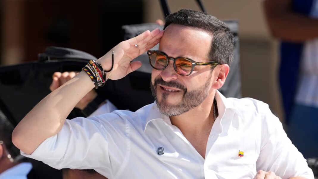 Abelardo de la Espriella asume Colombia el 7 de agosto con un plan de 13 puntos para rehacer lo que Petro dejó roto